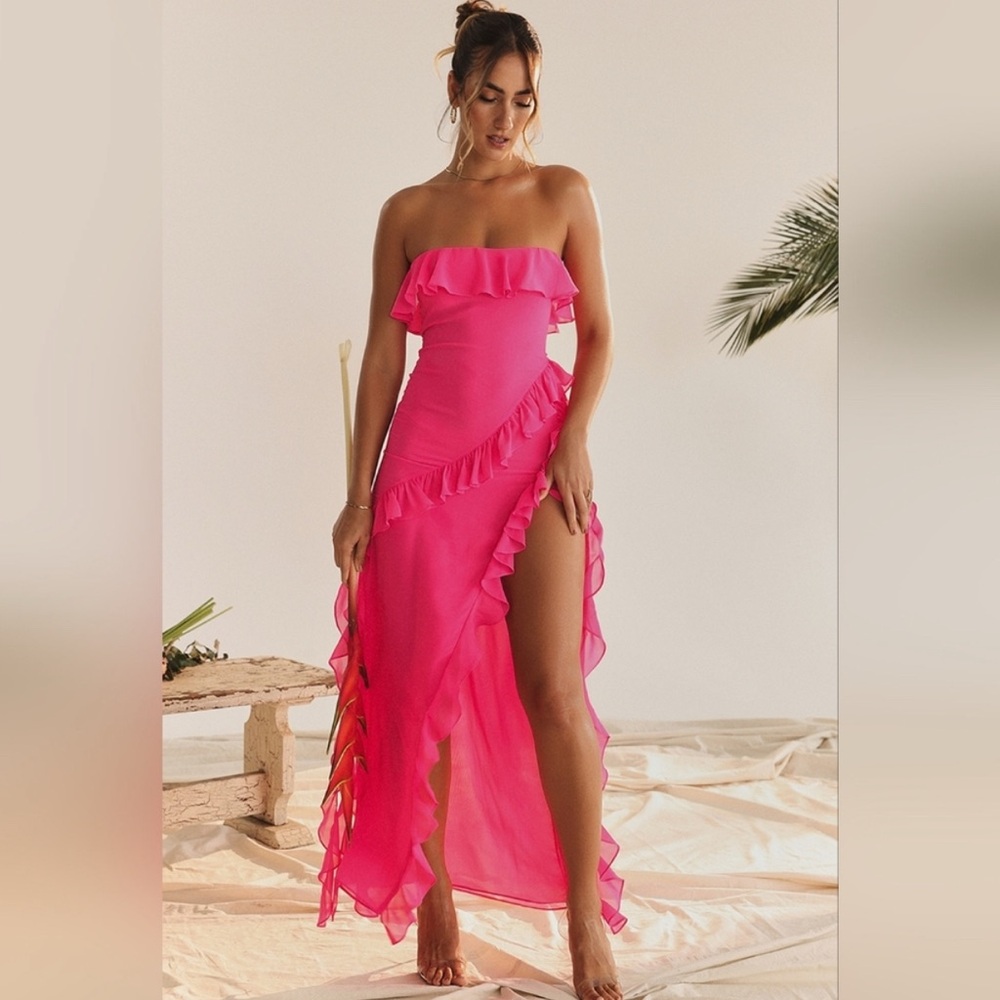 NWT House of CB Sarina Fuchsia Hot Pink Ruffle Strapless Maxi Dress L (US 8/10)